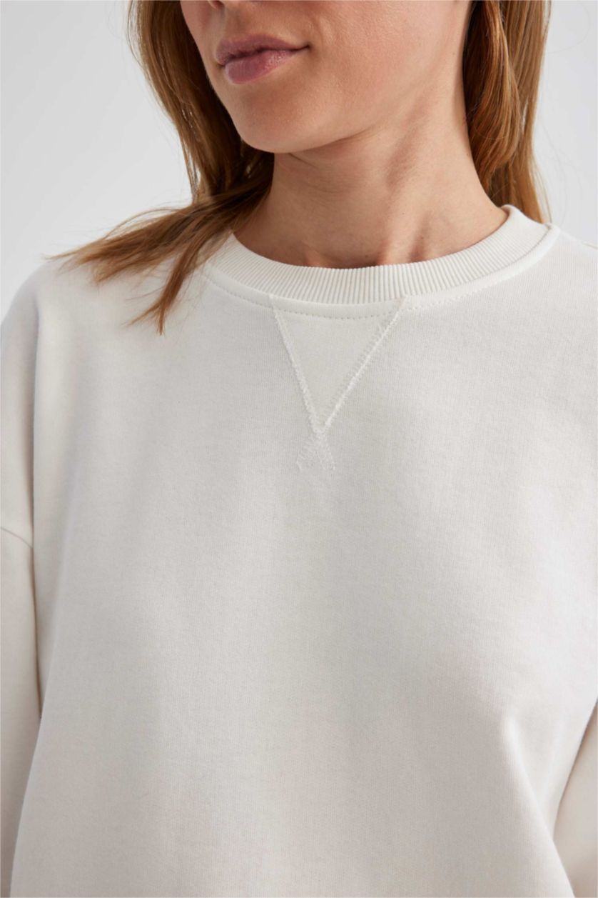 WOMAN Ecru Oversize Fit Crew Neck Basic Sweatshirt