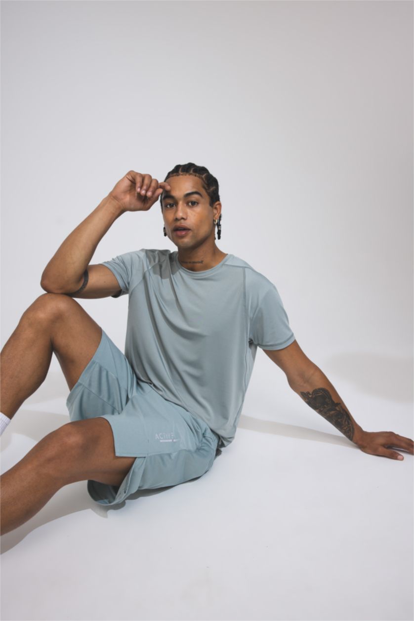 Man Light Grey DeFactoFit Standard Fit Crew Neck Heavy Fabric T-Shirt