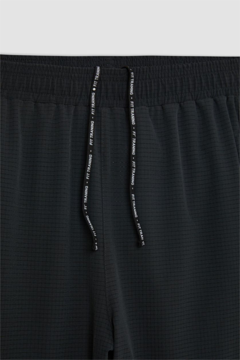 MAN Anthracite DeFactoFit Slim Fit Woven Shorts