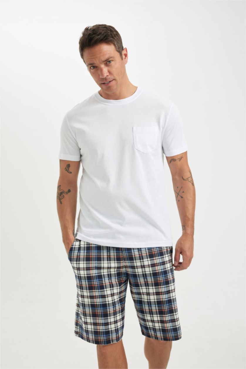Man White Regular Fit Short Sleeve 2 Piece Pajama Set