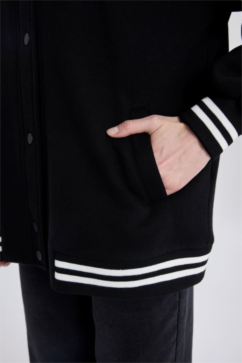 Kadın Siyah Kolej Yaka Bomber Ceket Hırka Nakışlı Çıtçıtlı İçi Yumuşak Tüylü Kalın