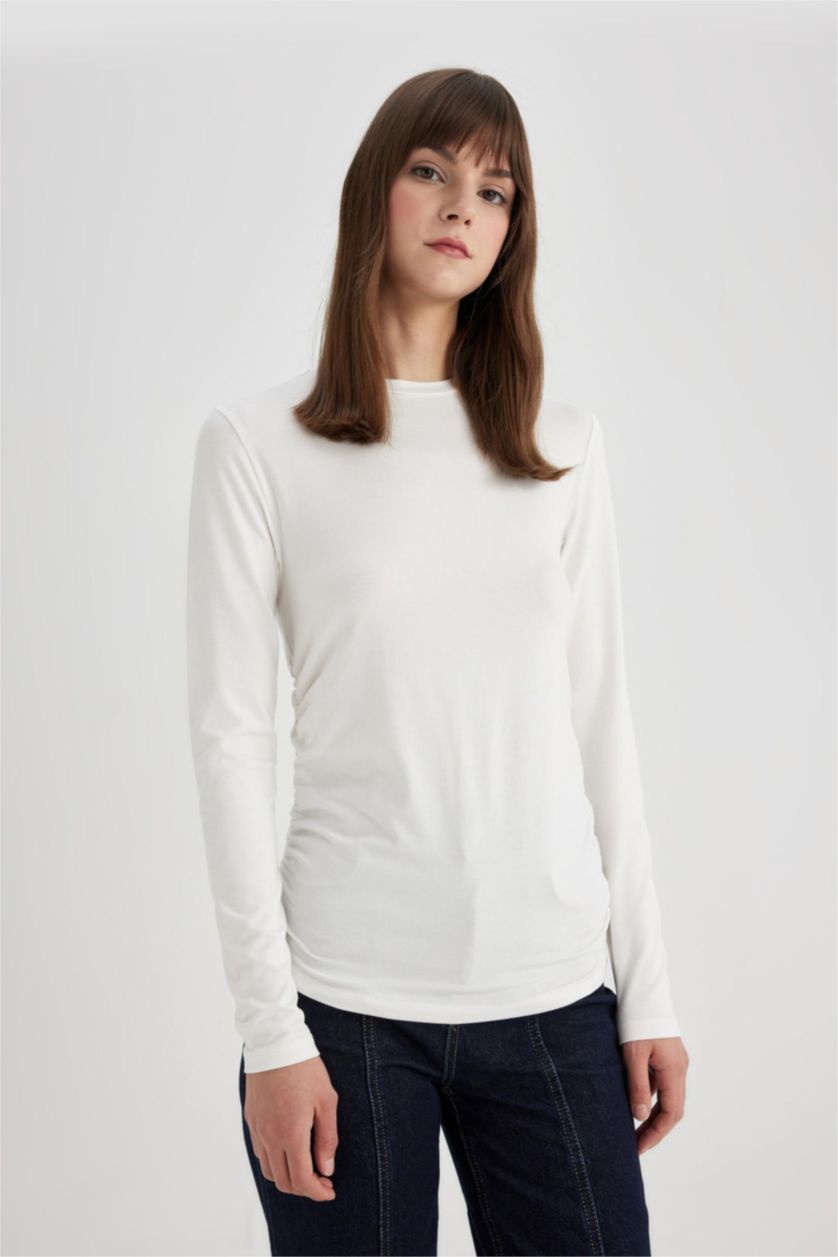 Woman Ecru Basic Long Sleeve T-Shirt Tunic