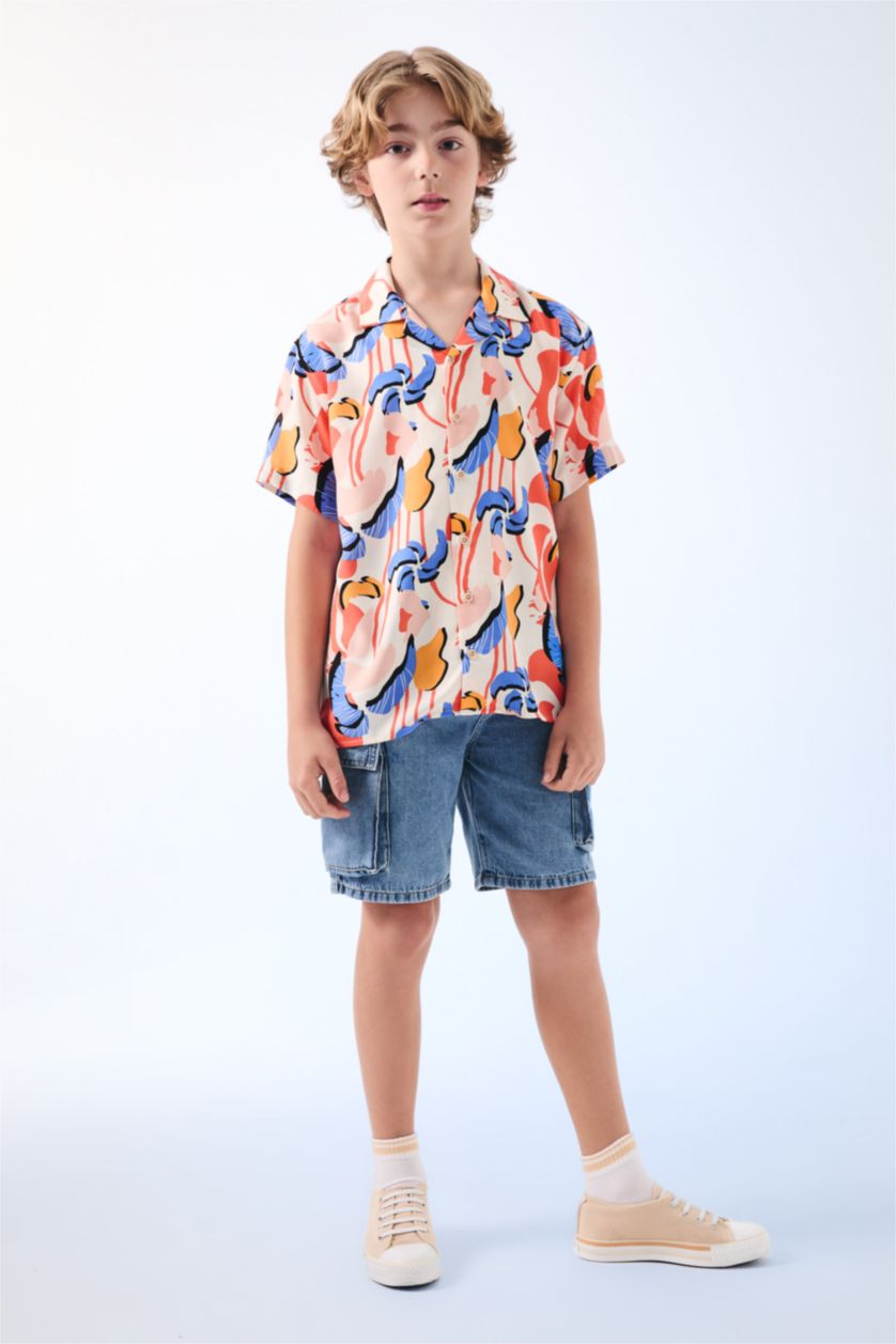 Erkek Çocuk - Genç Erkek Ekru Oversize Geniş Kalıp Polo Yaka Desenli Viskon Kısa Kollu Gömlek Erkek Çocuk