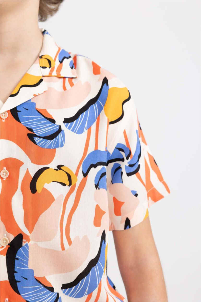 Erkek Çocuk - Genç Erkek Ekru Oversize Geniş Kalıp Polo Yaka Desenli Viskon Kısa Kollu Gömlek Erkek Çocuk