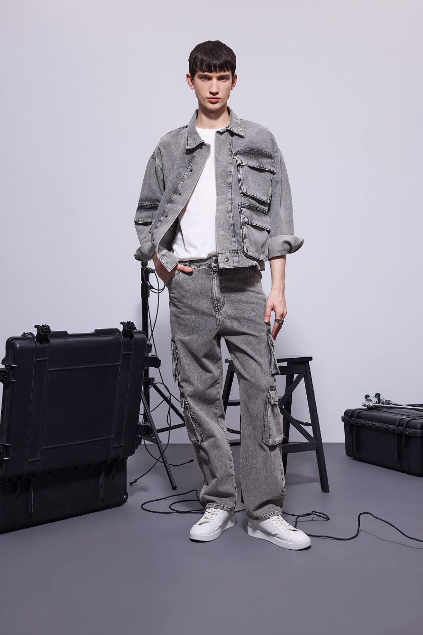 MAN Grey Baggy Normal Waist Wide Leg Jeans