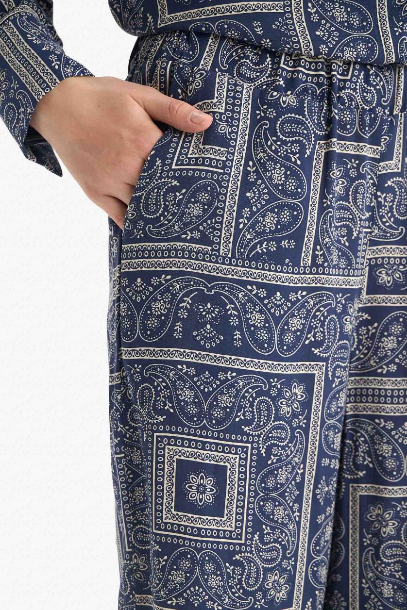 Kadın Lacivert Regular Fit Şal Desenli Viskon Plaj Pantolonu