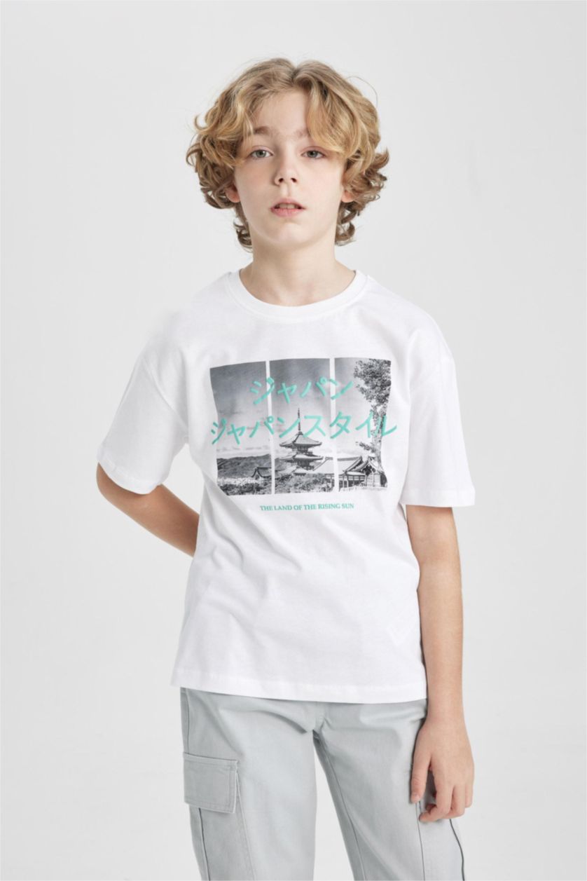 Boys & Teens White Boy Oversize Fit Crew Neck Printed Short Sleeve T-Shirt