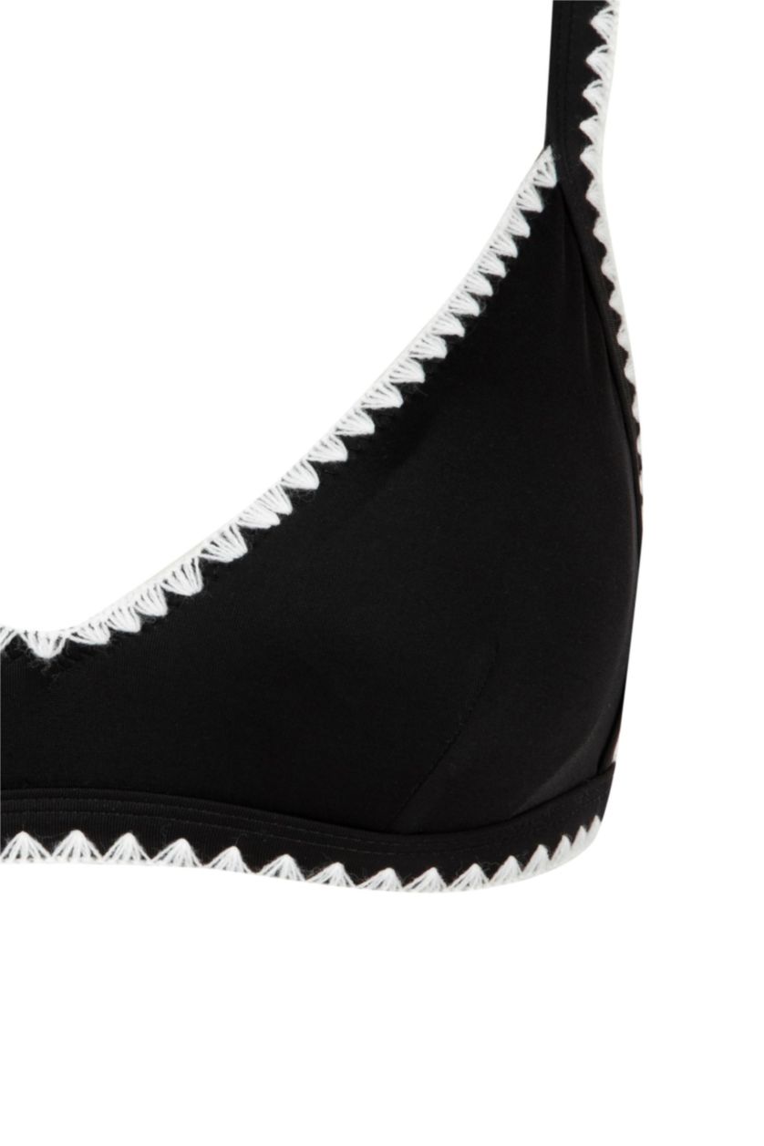 Kadın Siyah Regular Fit Nakışlı Bikini Üstü