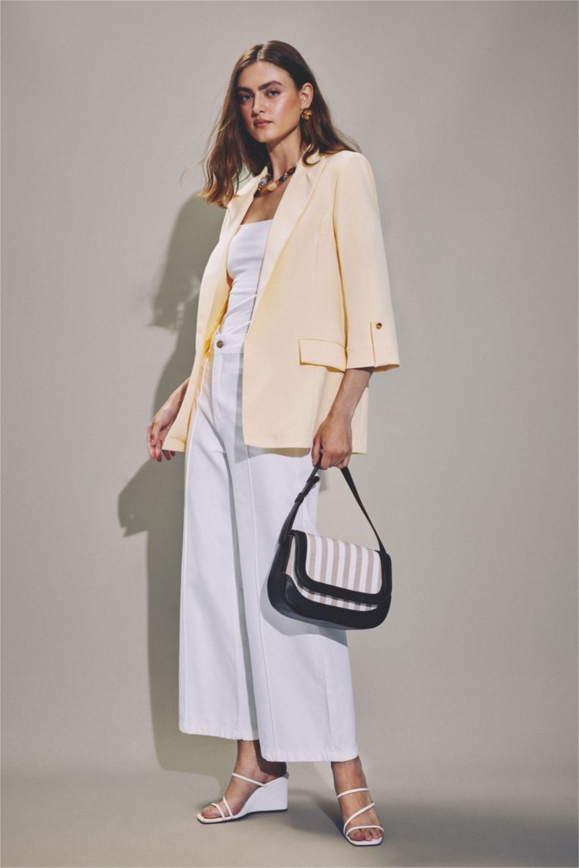 Woman Light Yellow Oversize Fit Blazer