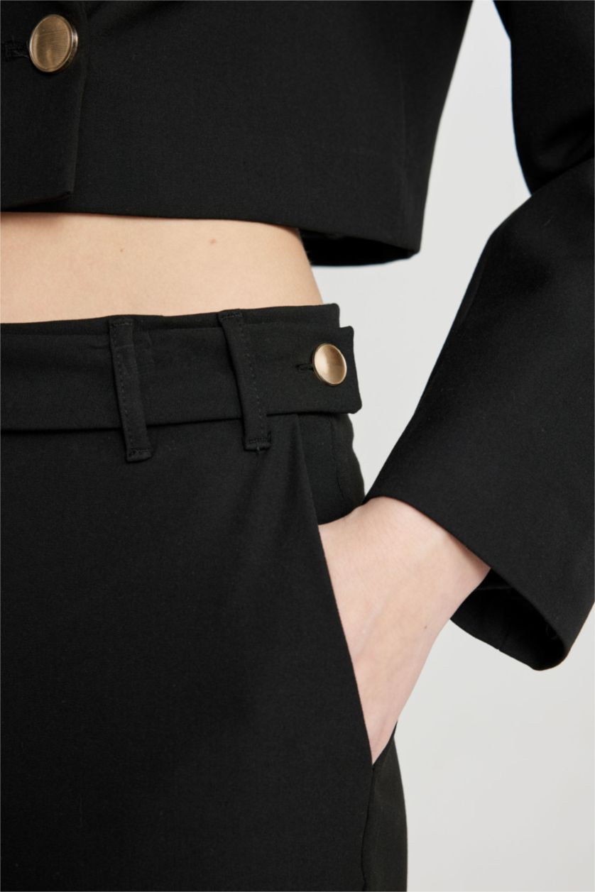 Woman Black High Waist Straight Fit Trousers