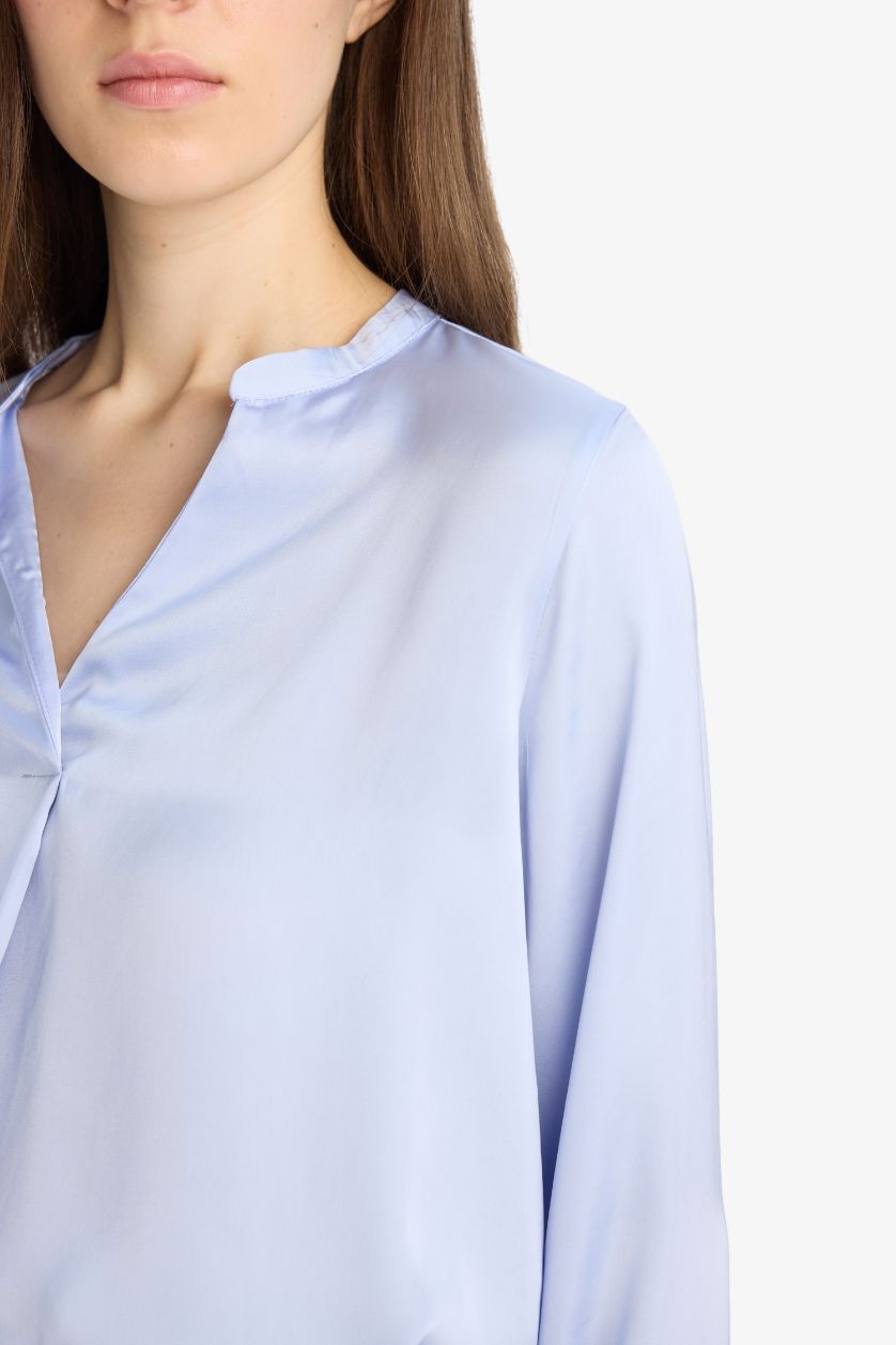 Woman Light Blue Regular Fit V-Neck Long Sleeve Blouse