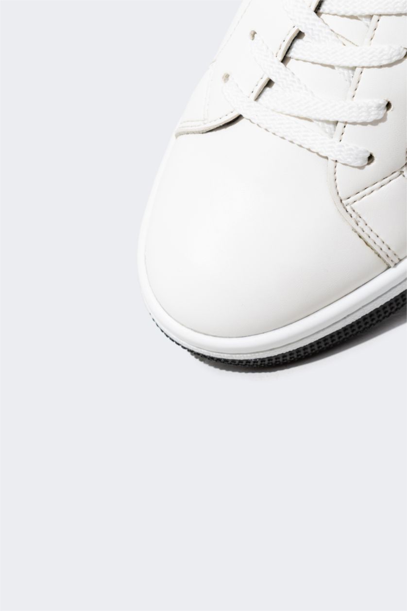MAN White Man Faux Leather Flat Sole Sneakers