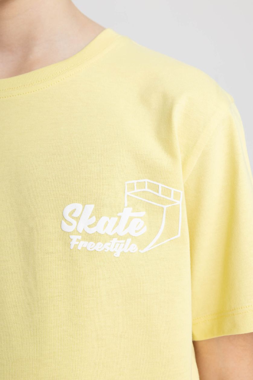 أولاد أصفر تيشيرت ولادي نص ردن مطبوع قصة عادية