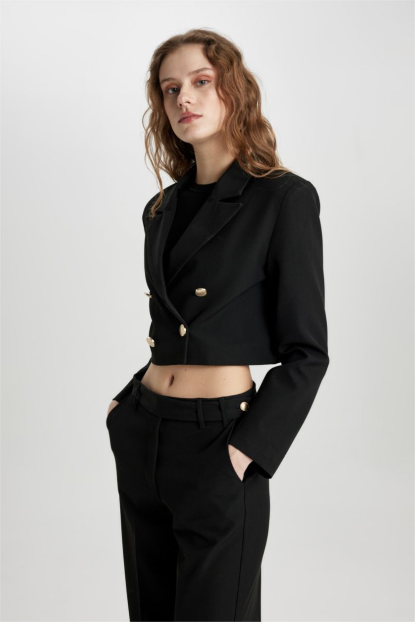 Әйелдерге қара Әйелдерге қысқартылған пішім Блэйзер