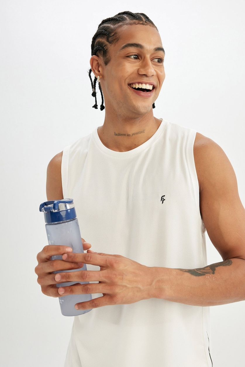 نساء كحلي Unisex 600 ml Water Bottle
