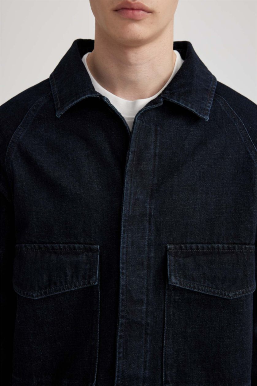 HOMME Bleu Foncé Jacket en Jean à coupe régulière