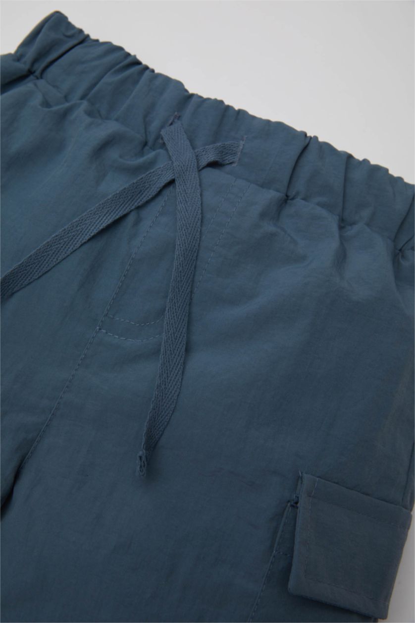 Erkek Bebek Açık İndigo Cepli Paraşüt Şort Erkek Bebek