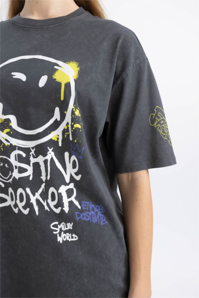 نساء أنثرا فستان قصير تي شيرت ممشط من سمايلي