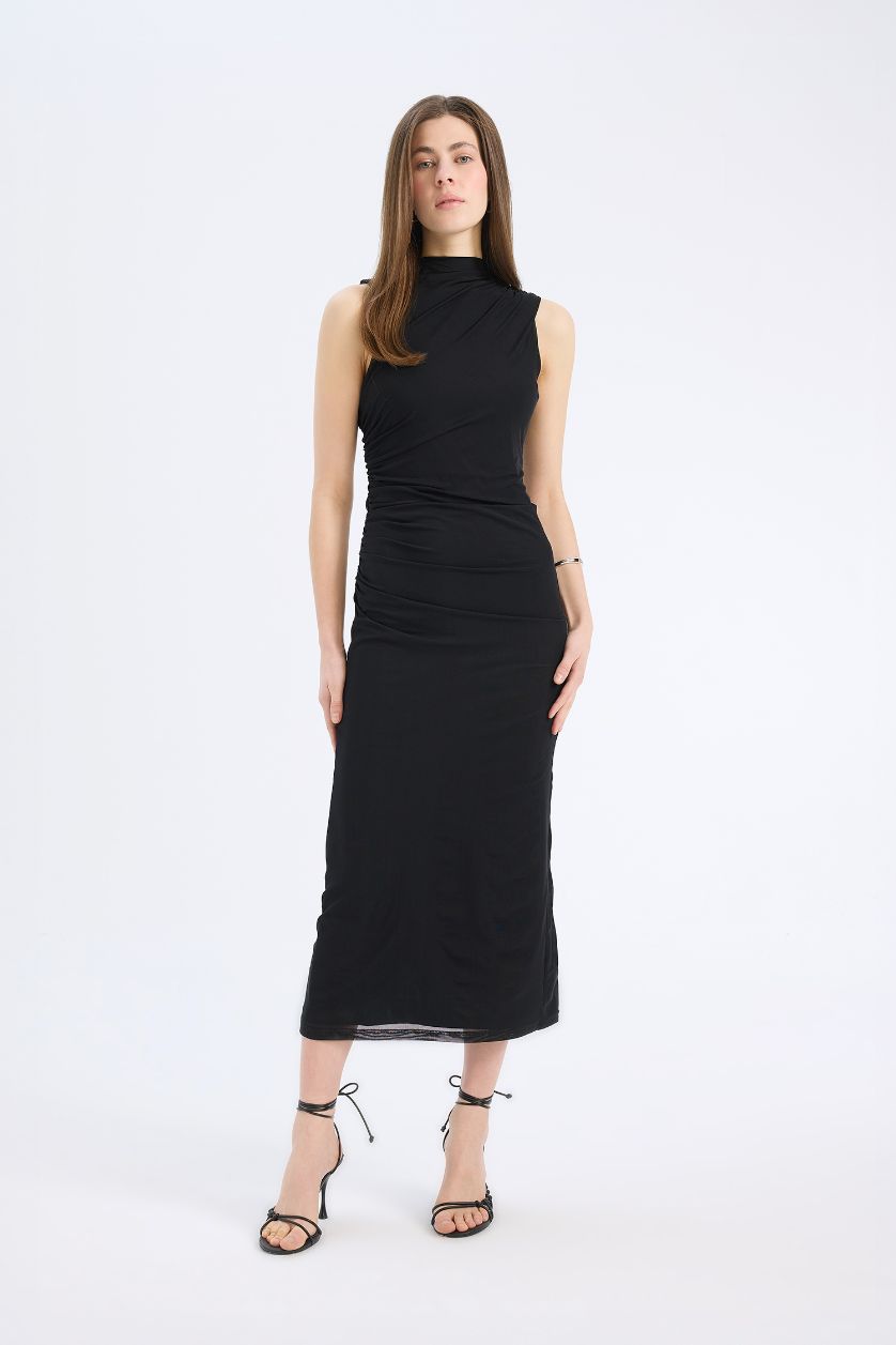 Kadın Siyah Bodycon Vücudu Saran Yarım Balıkçı Yaka Basic Düz Tül Kolsuz Maxi  Abiye Elbise