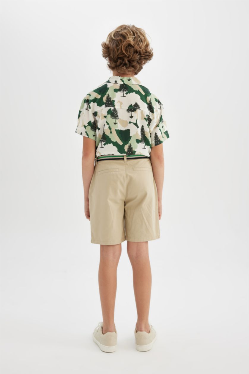 Erkek Çocuk - Genç Erkek Bej Cepli Kemerli Bermuda Şort Erkek Çocuk