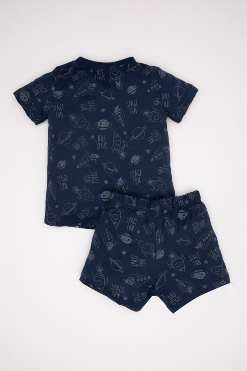 Erkek Bebek Lacivert Erkek Bebek Pijama Takım Desenli Karanlıkta Parlayan Penye Kısa Kollu Üst Beli Lastikli Şort Alt