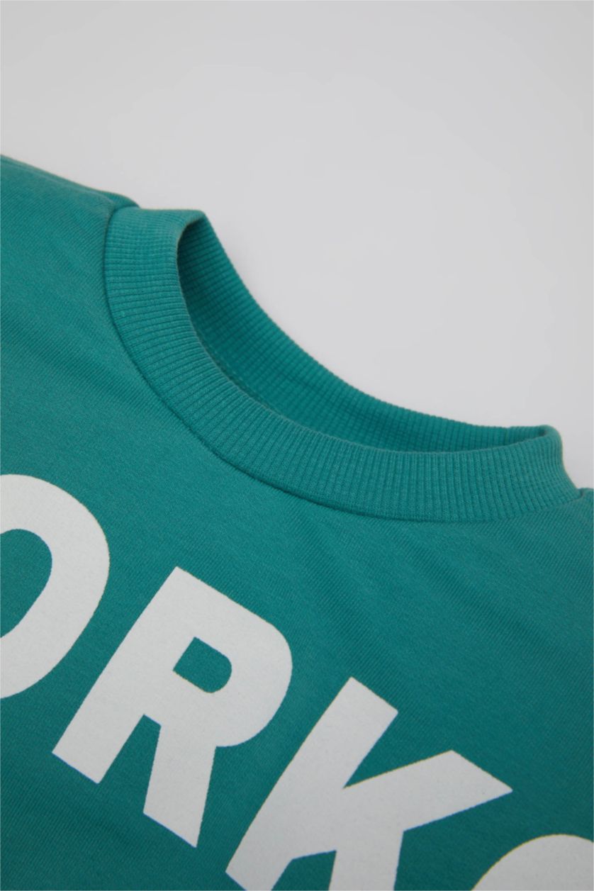 BABY BOY Green طقم قماش رقيق قصة عادية