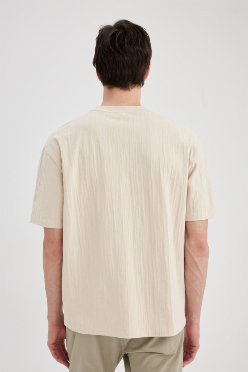 Erkek Bej Oversize Geniş Kalıp Bisiklet Yaka Kısa Kollu Tişört