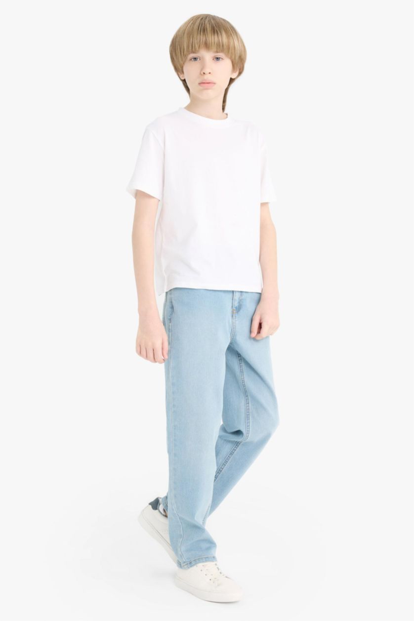 Erkek Çocuk - Genç Erkek Açık Mavi Erkek Çocuk Straight Fit Düz Paça Cepli Basic Düz Jean Pantolon