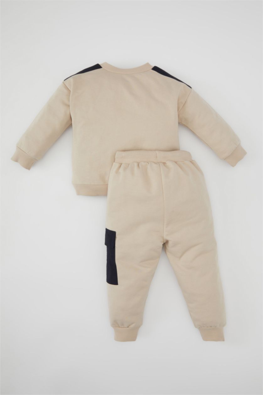 BABY BOY Beige طقم قماش رقيق قصة عادية