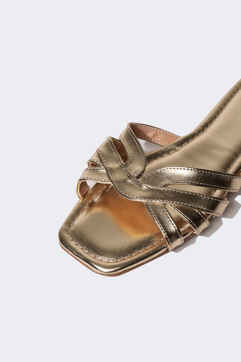 WOMAN Altın Woman Flat Sole Slip On Faux Leather Slippers