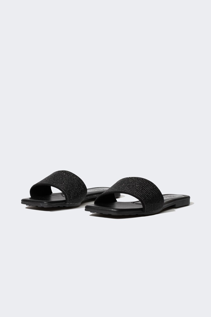 Black Woman Woman Flat Sole Single Strap Slippers 3104882 | DeFacto