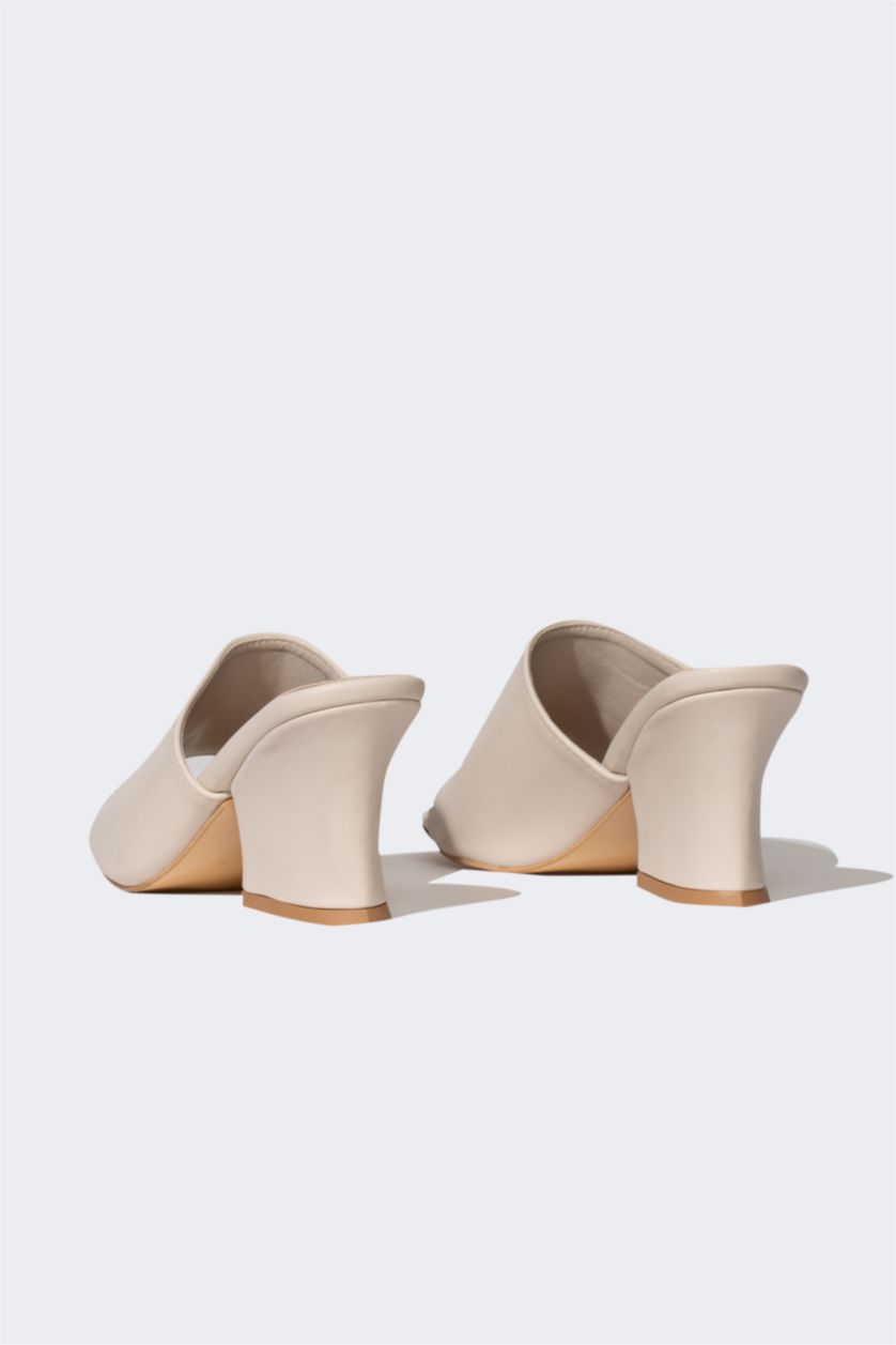 Woman Beige Woman High Sole Single Strap Faux Leather Slippers
