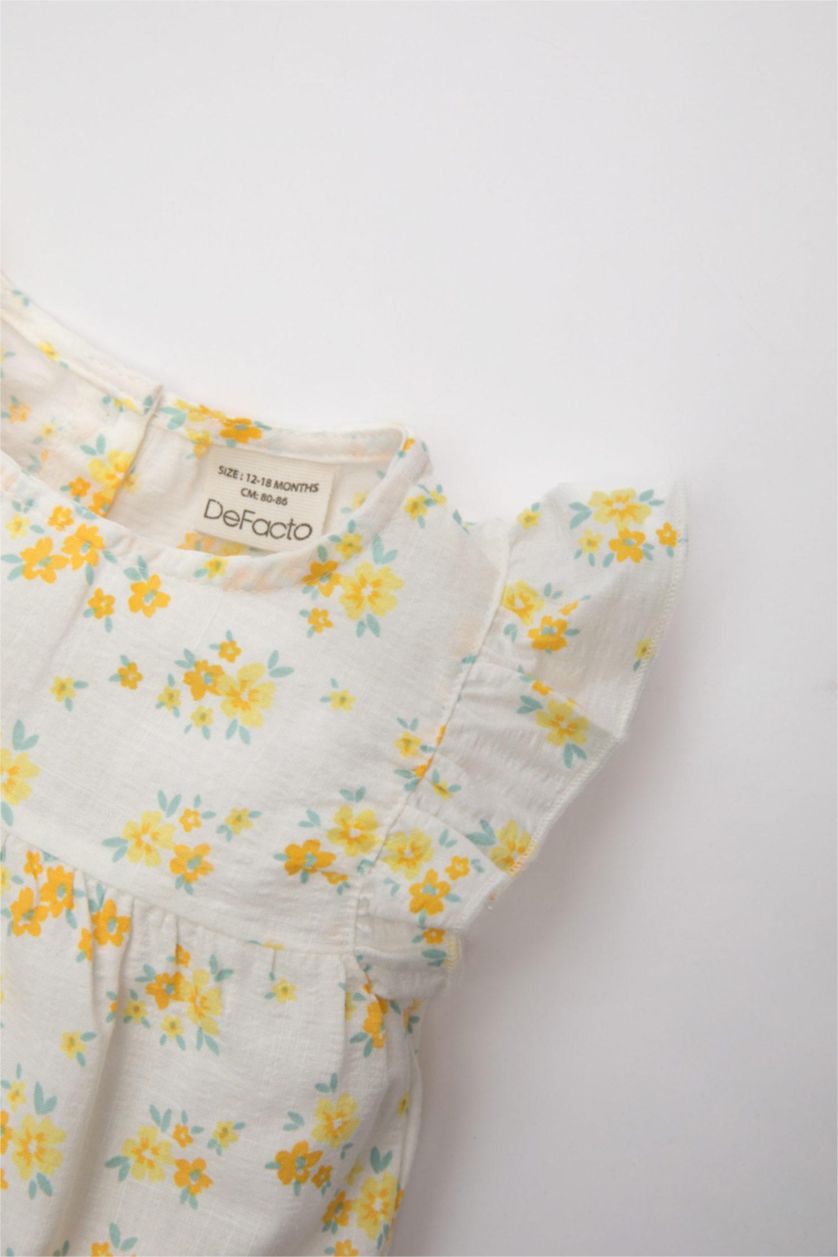 Kız Bebek Ekru Kız Bebek Bisiklet Yaka Çiçekli Keten Görünümlü Kolsuz Bluz