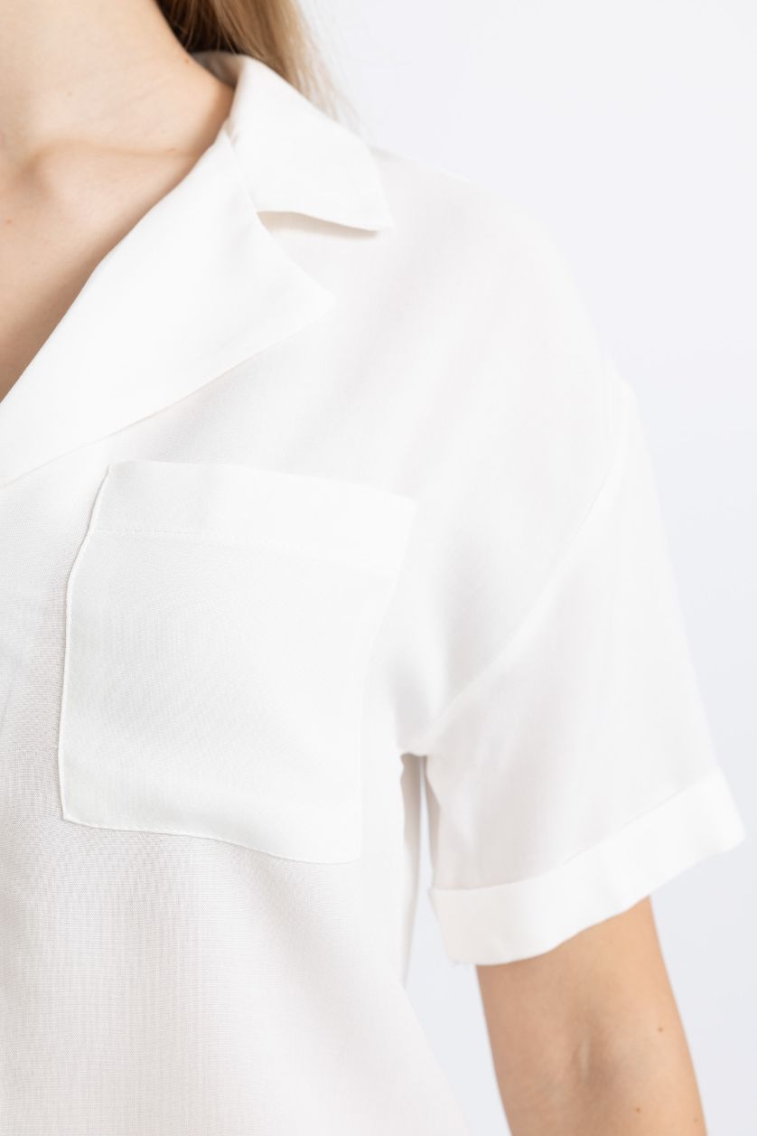 Kadın Kırık Beyaz Oversıze Pijama Yaka Kısa Kollu Gömlek