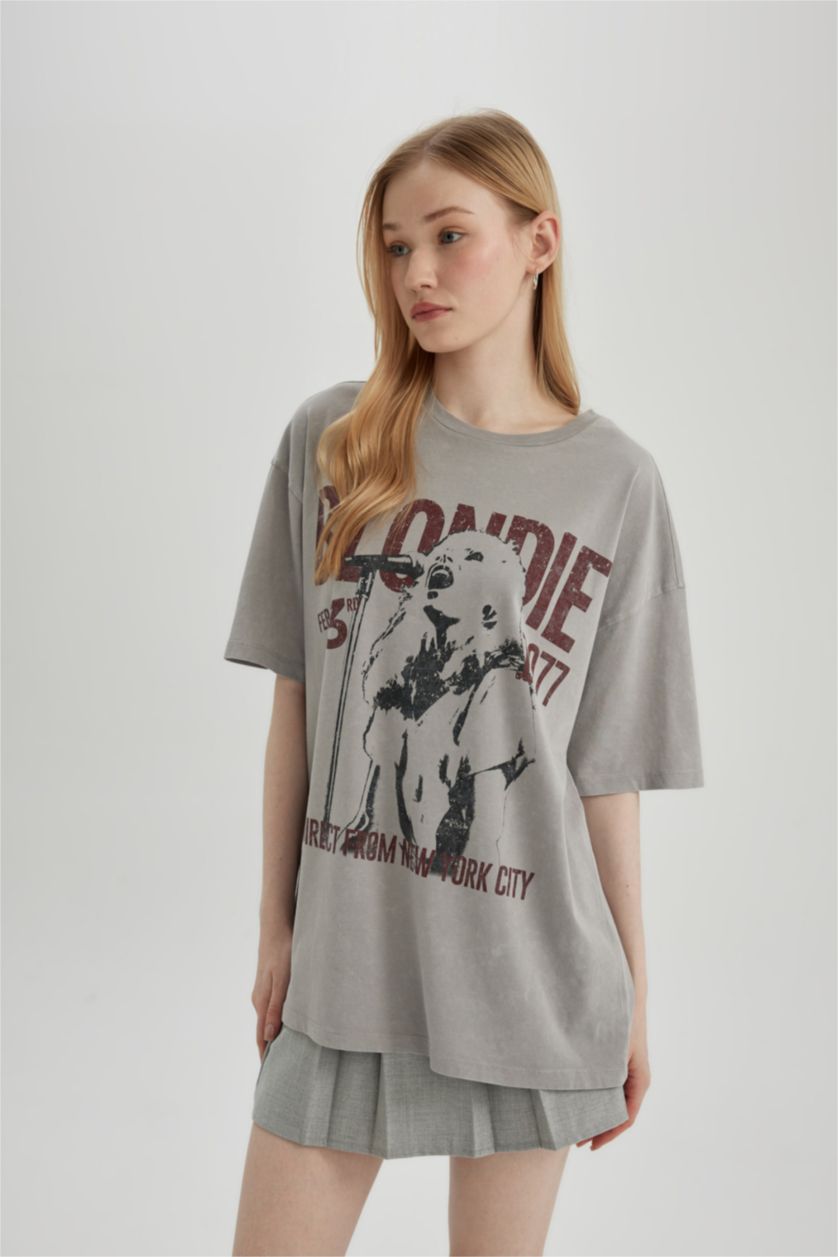 نساء رمادي فاتح Blondie Oversize Printed Washable Faded Effect T-Shirt