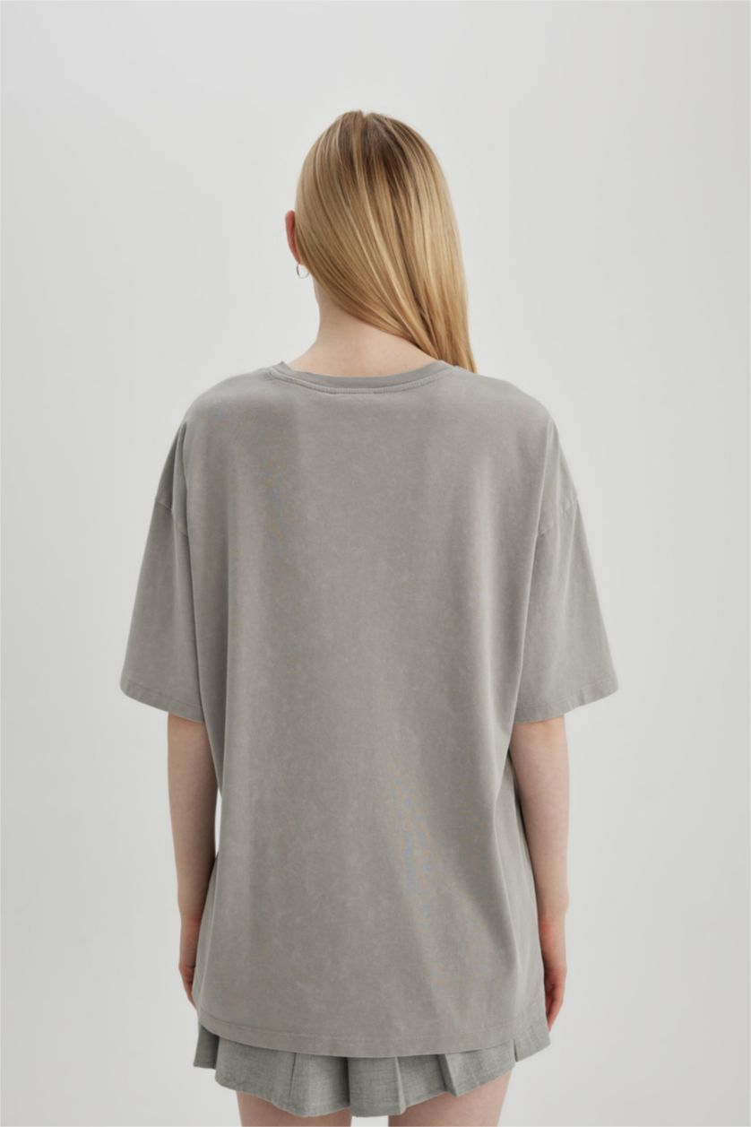 نساء رمادي فاتح Blondie Oversize Printed Washable Faded Effect T-Shirt