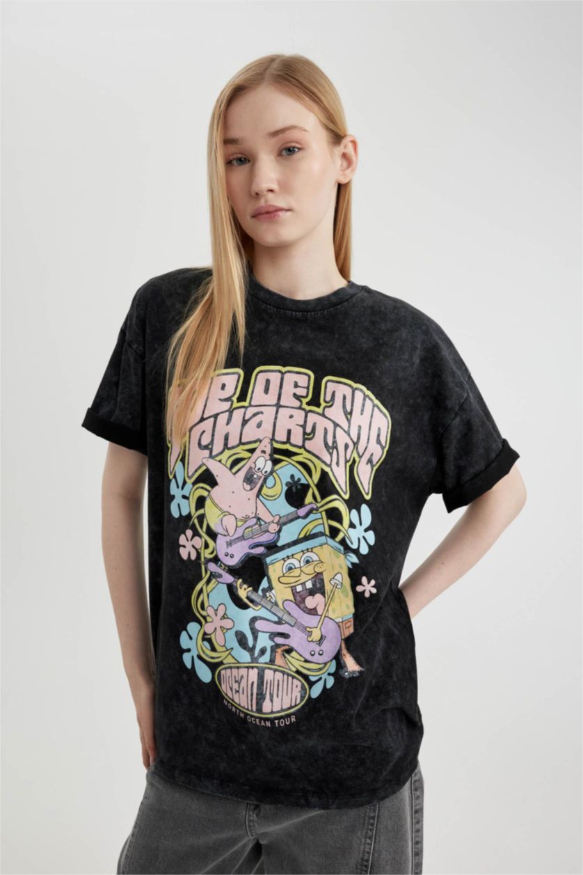 WOMAN Black Oversize Fit SpongeBob Licensed Crew Neck Printed Short Sleeve T-Shirt