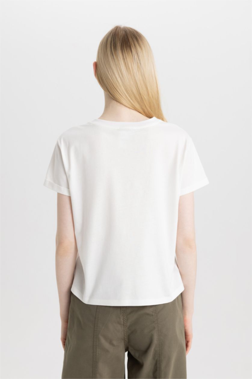 WOMAN White Regular Fit Short Sleeve T-Shirt