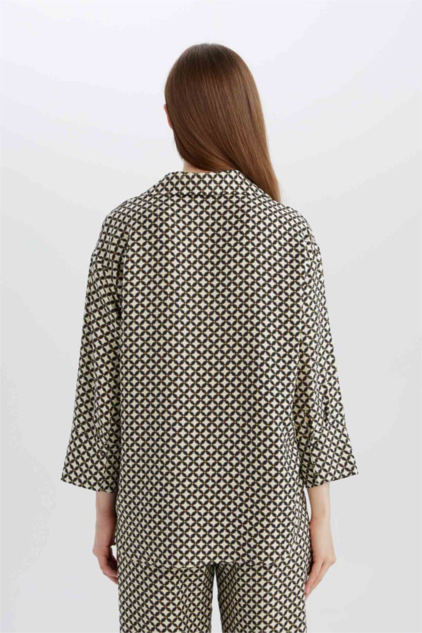 Әйелдерге қара қалыпты пішім Ұзын жеңді көйлек