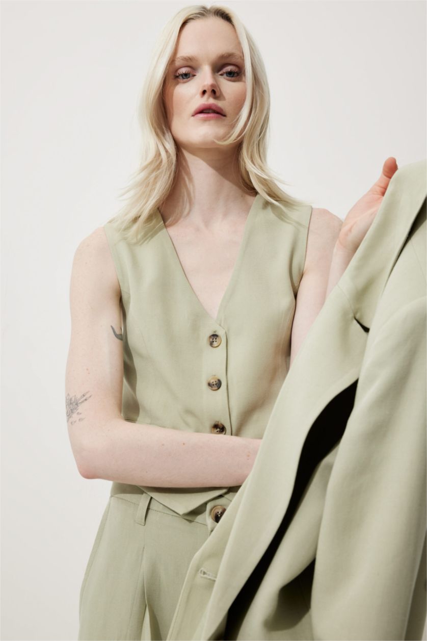 نساء كاكي فاتح يلك بليزر بياخة V ممزوج بالكتان