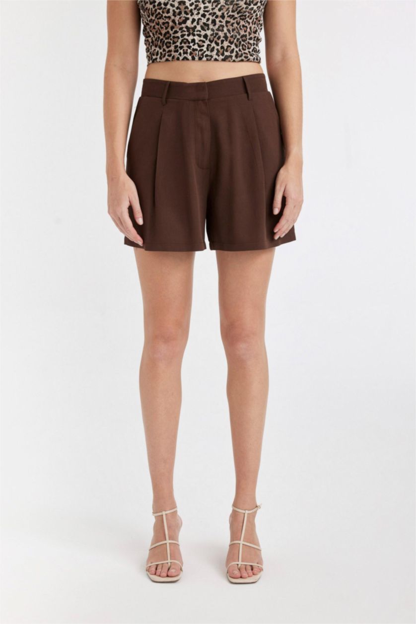 Kadın Kahve Yüksek Bel Kısa Paça Keten Karışımlı Şort
