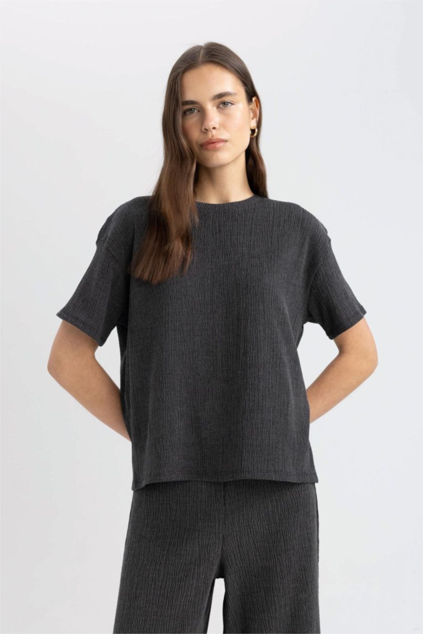 WOMAN Black Relax Fit Crew Neck Crepe Short Sleeve T-Shirt