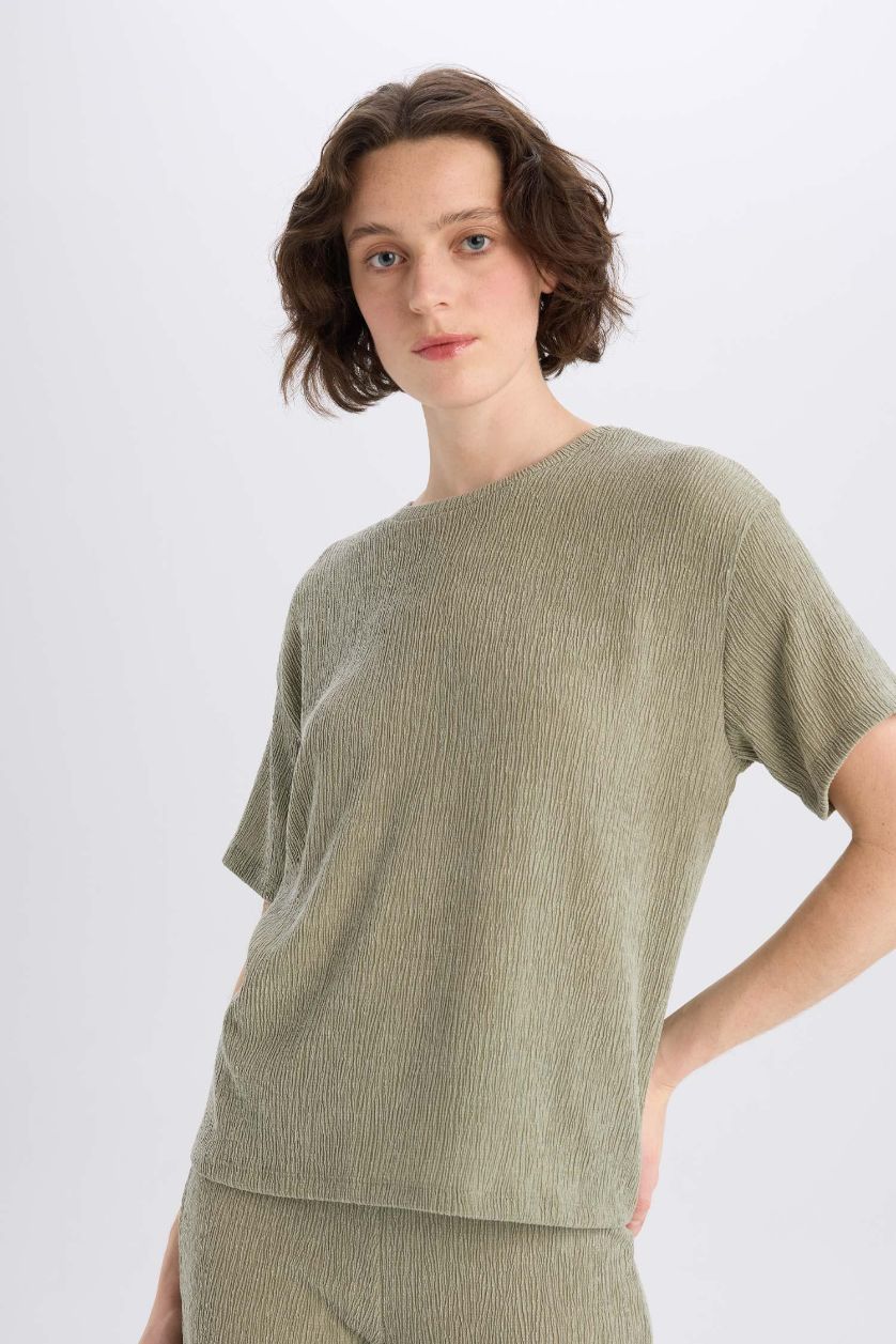 نساء كاكي فاتح تيشيرت نص كم قصة مريحة برقبة مستديرة