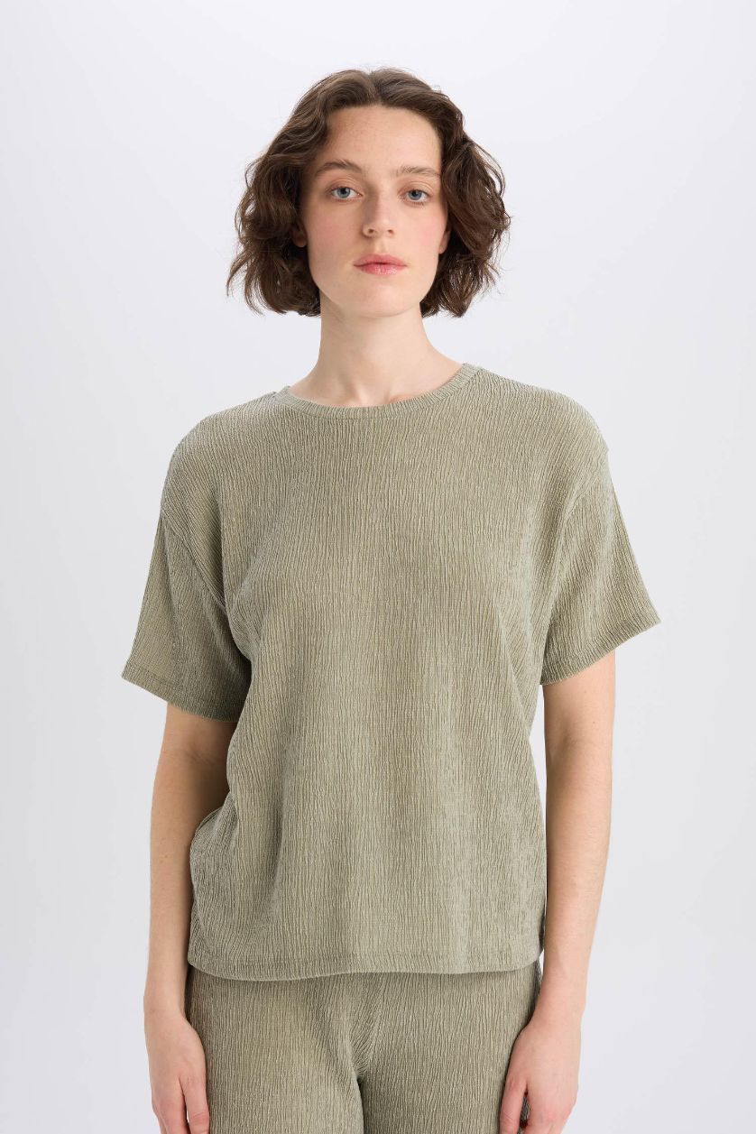 نساء كاكي فاتح تيشيرت نص كم قصة مريحة برقبة مستديرة