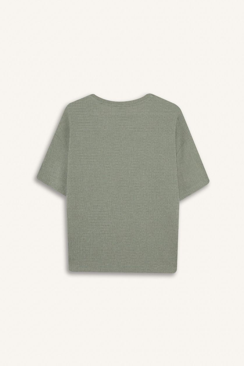 نساء كاكي فاتح تيشيرت نص كم قصة مريحة برقبة مستديرة