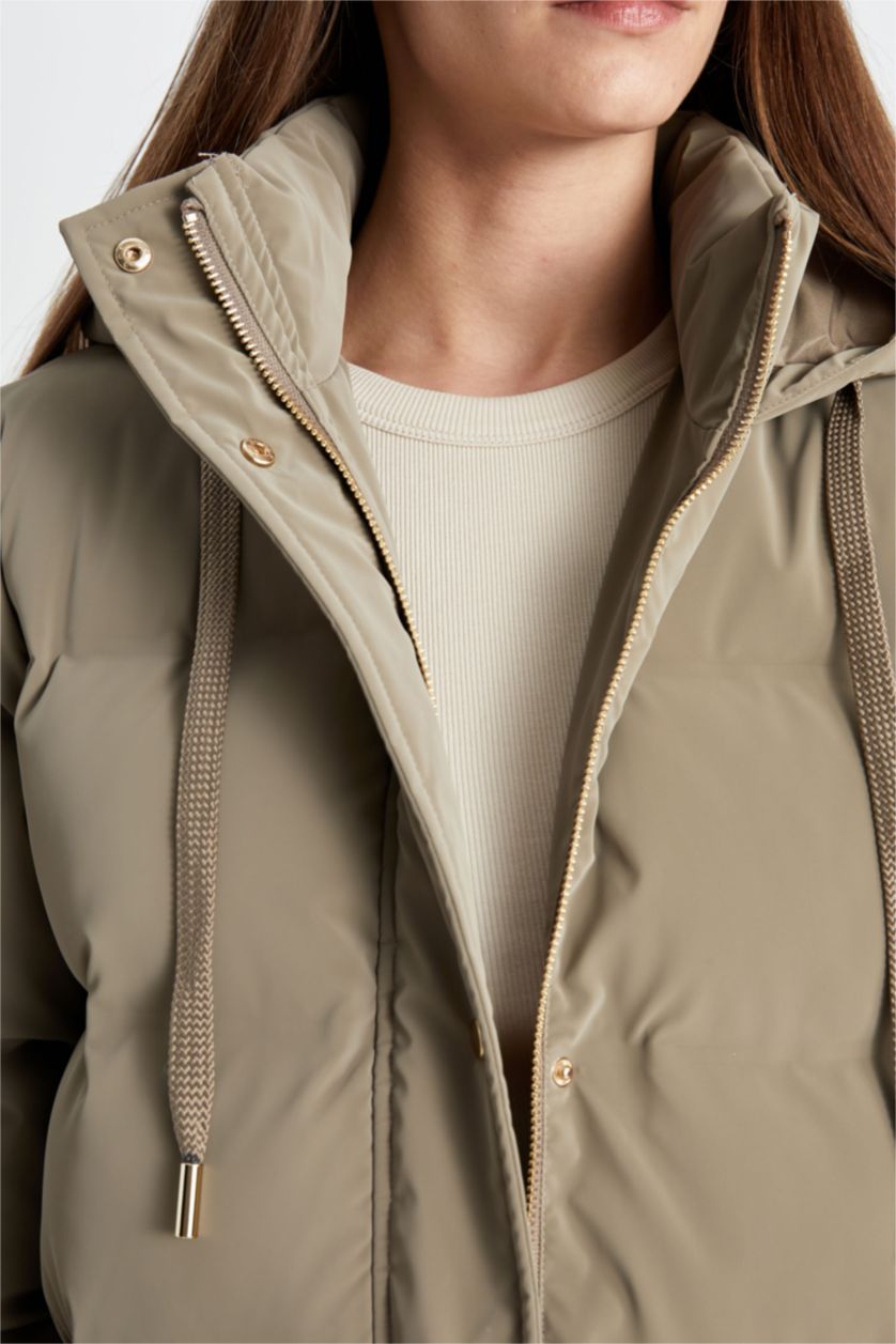 Kadın Vizon Su Geçirmez Uzun Şişme Mont Parka Kapüşonlu Fermuarlı Çıtçıtlı Cepli