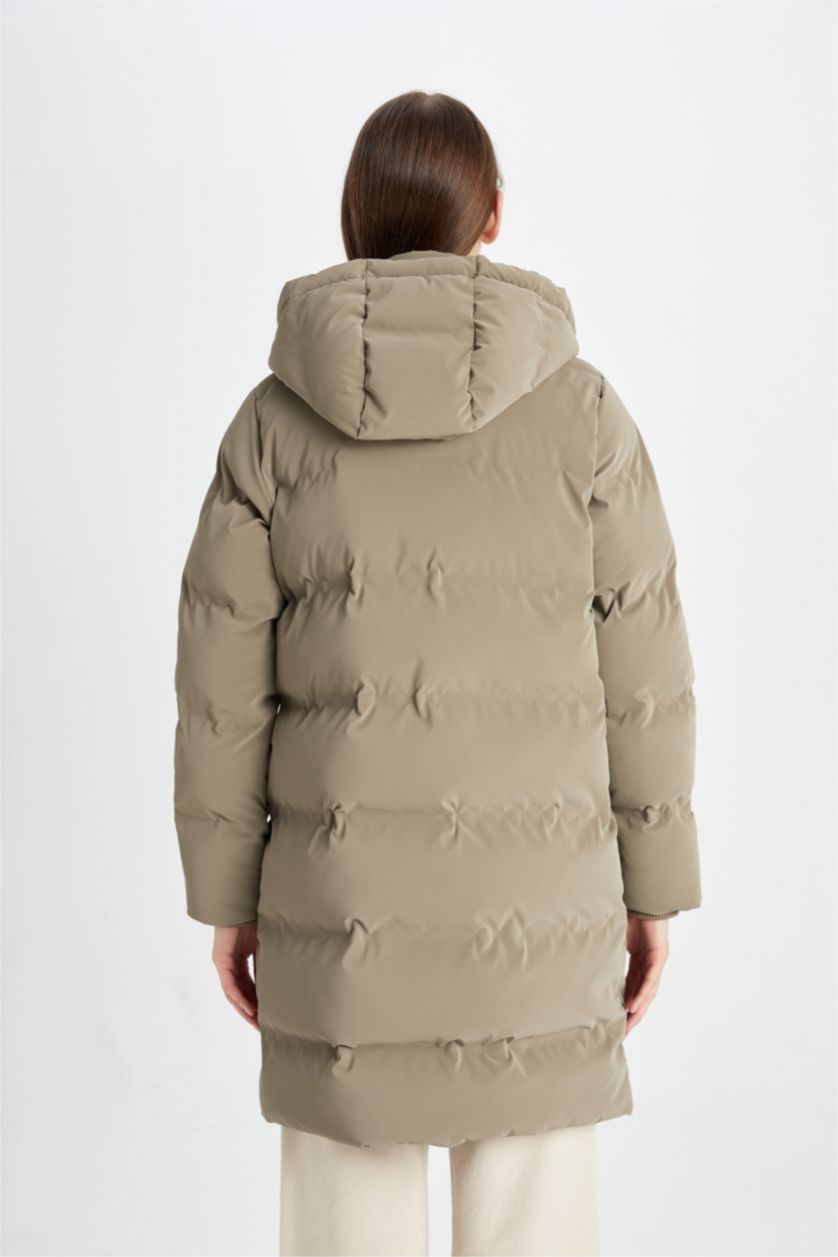 Kadın Vizon Su Geçirmez Uzun Şişme Mont Parka Kapüşonlu Fermuarlı Çıtçıtlı Cepli