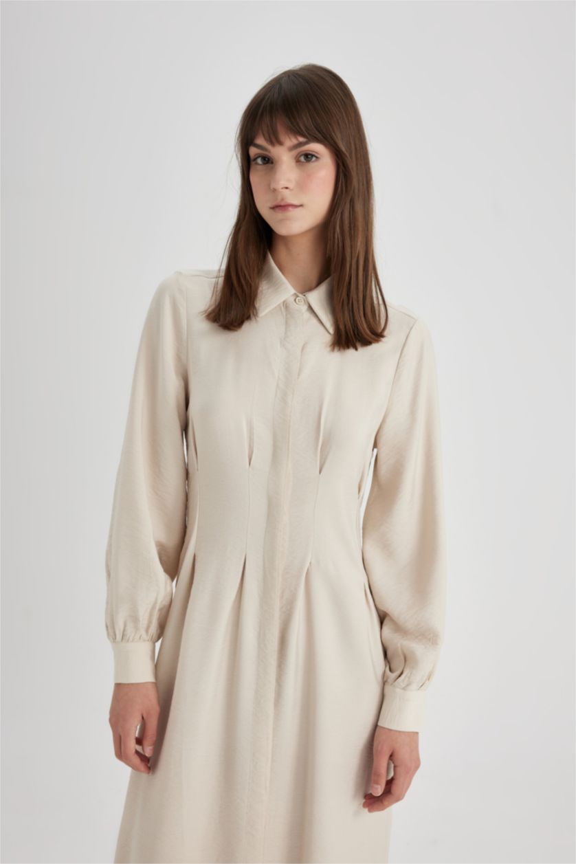 FEMME Beige Robe Longue Col Chemise à Manches Longues