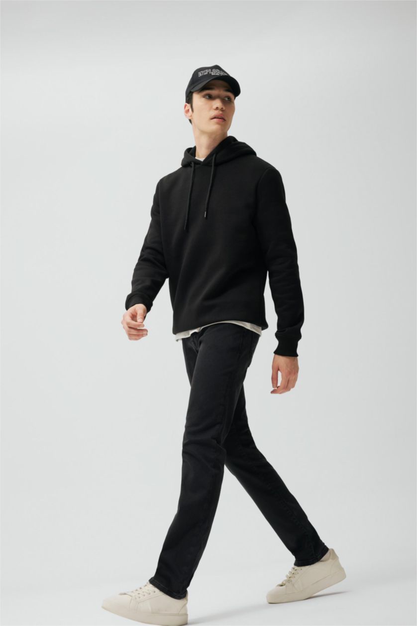 MAN Black Pedro Slim Fit Normal Waist Narrow Leg Jeans