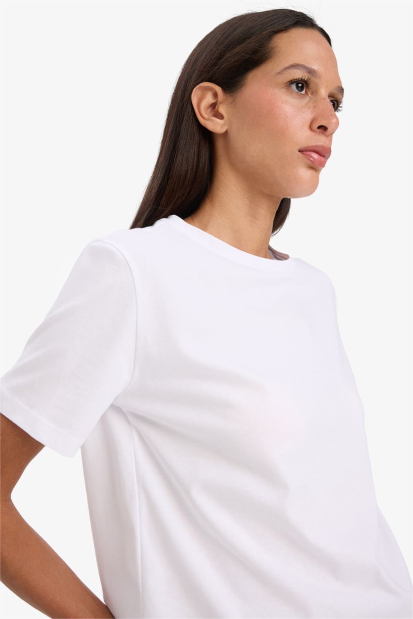 WOMAN White Regular Fit Crew Neck Basic Cotton Short Sleeve T-Shirt